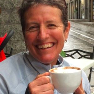 Meet your Posher, Carolyn